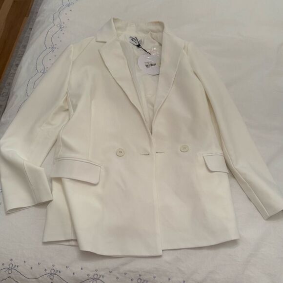 Princess Polly SAZAN BLAZER & SHORTS WHITE - Picture 10 of 10